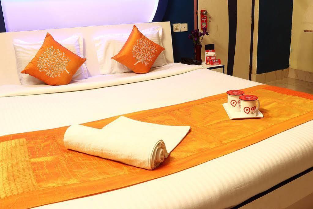 Super Hotel O Tagore Park Ruby Road Kolkata Exterior photo