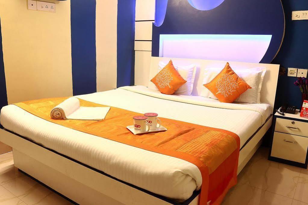 Super Hotel O Tagore Park Ruby Road Kolkata Exterior photo